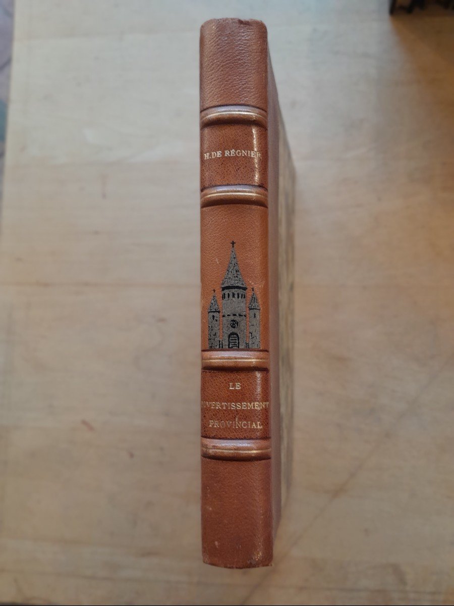 Livre Ancien Henri De Regnier  Le Divertissement Provincial 
