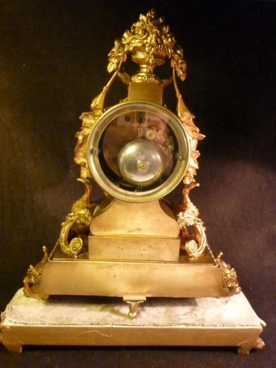 Pendule En Bronze Dore Signée Boursier Jeune-photo-3