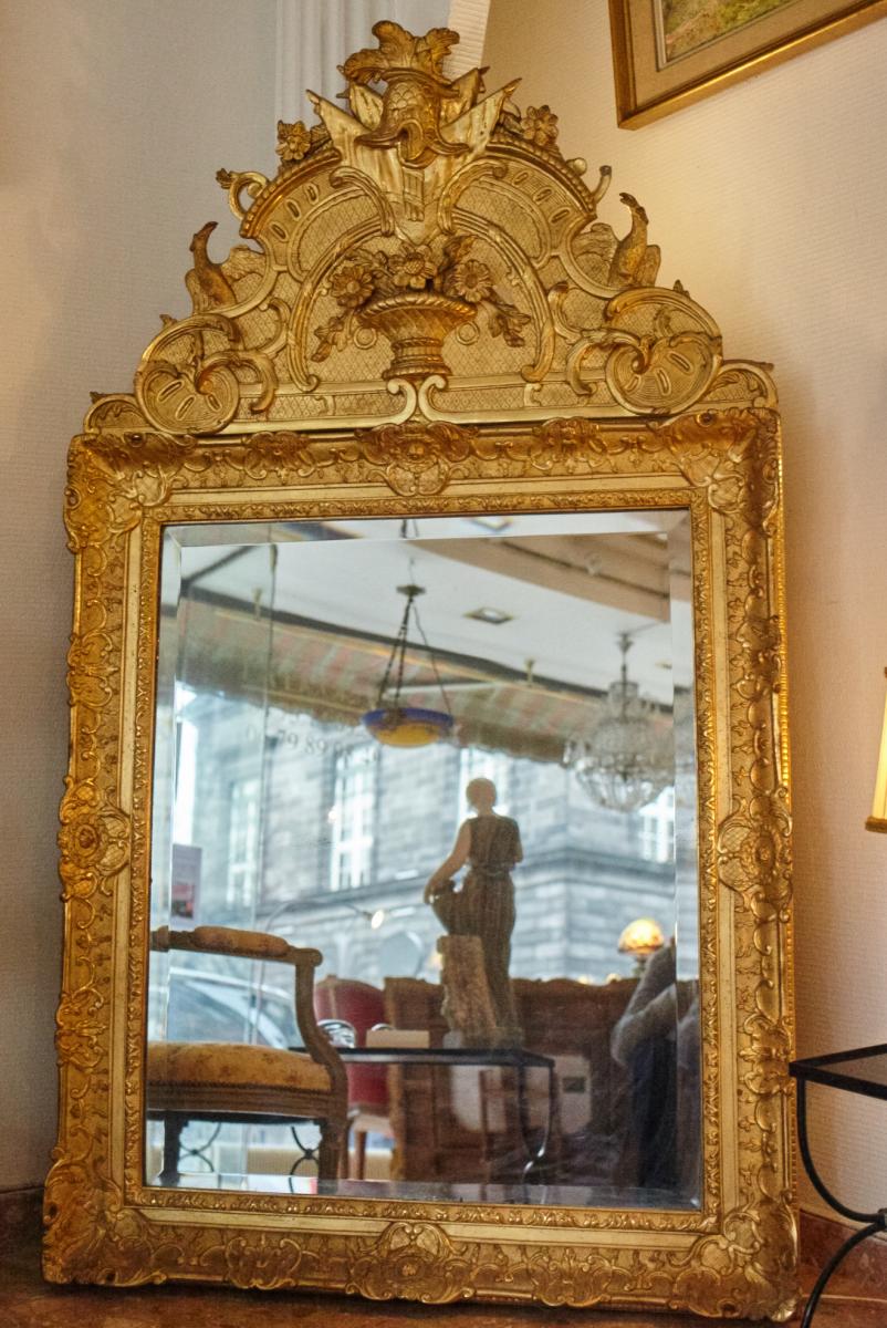 Mirror Wood And Stucco Gilded Leaf Style 19th Century