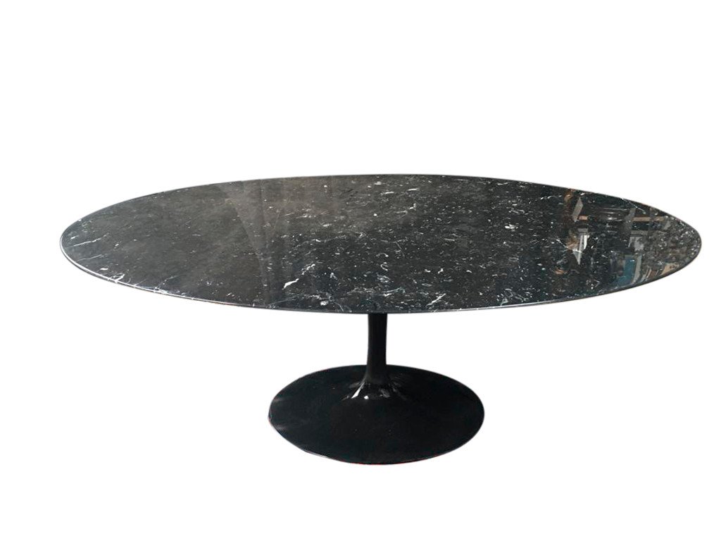 Knoll Oval Table Eero Saarinen Black Marble
