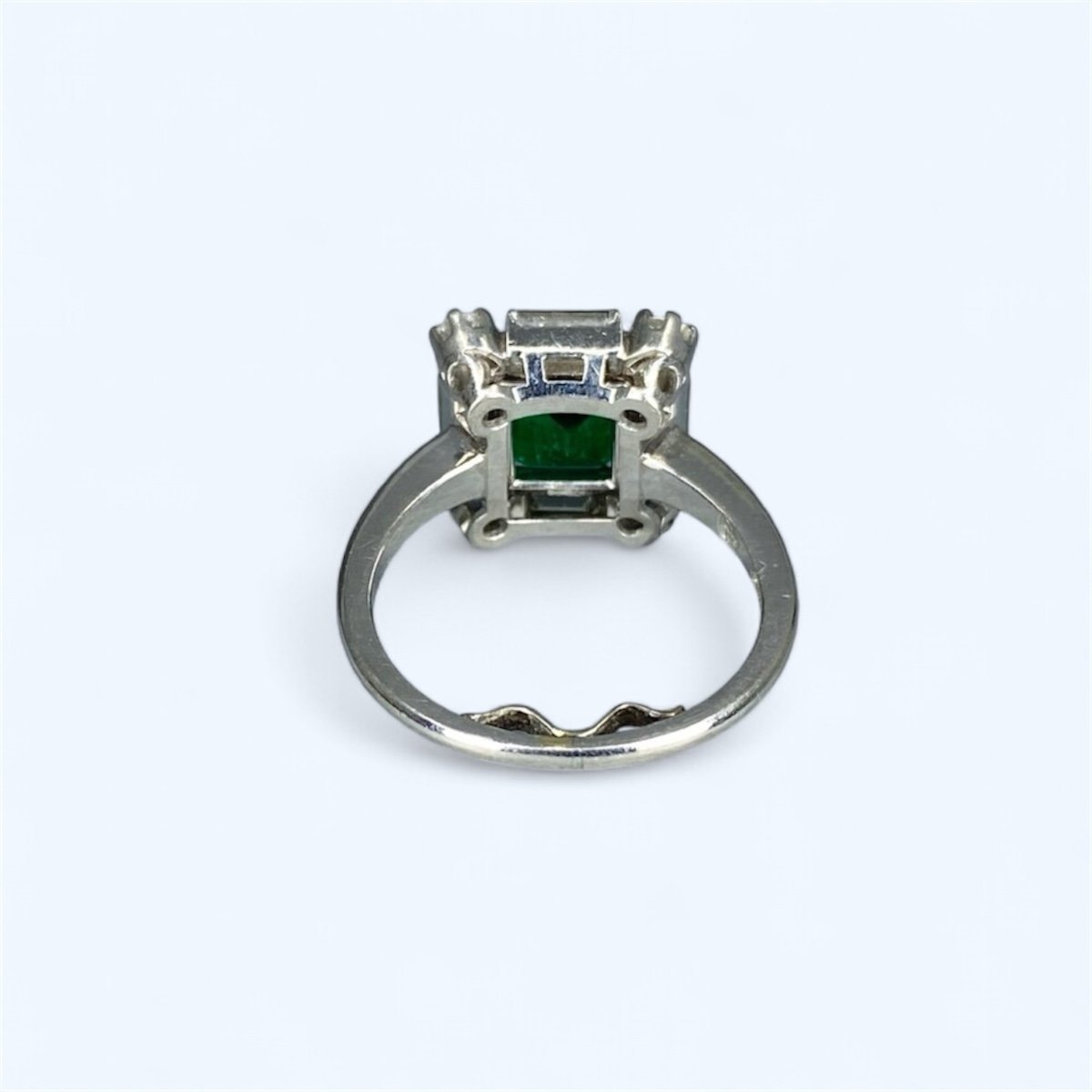 Bague Vintage Platine, émeraude Et Diamants-photo-1