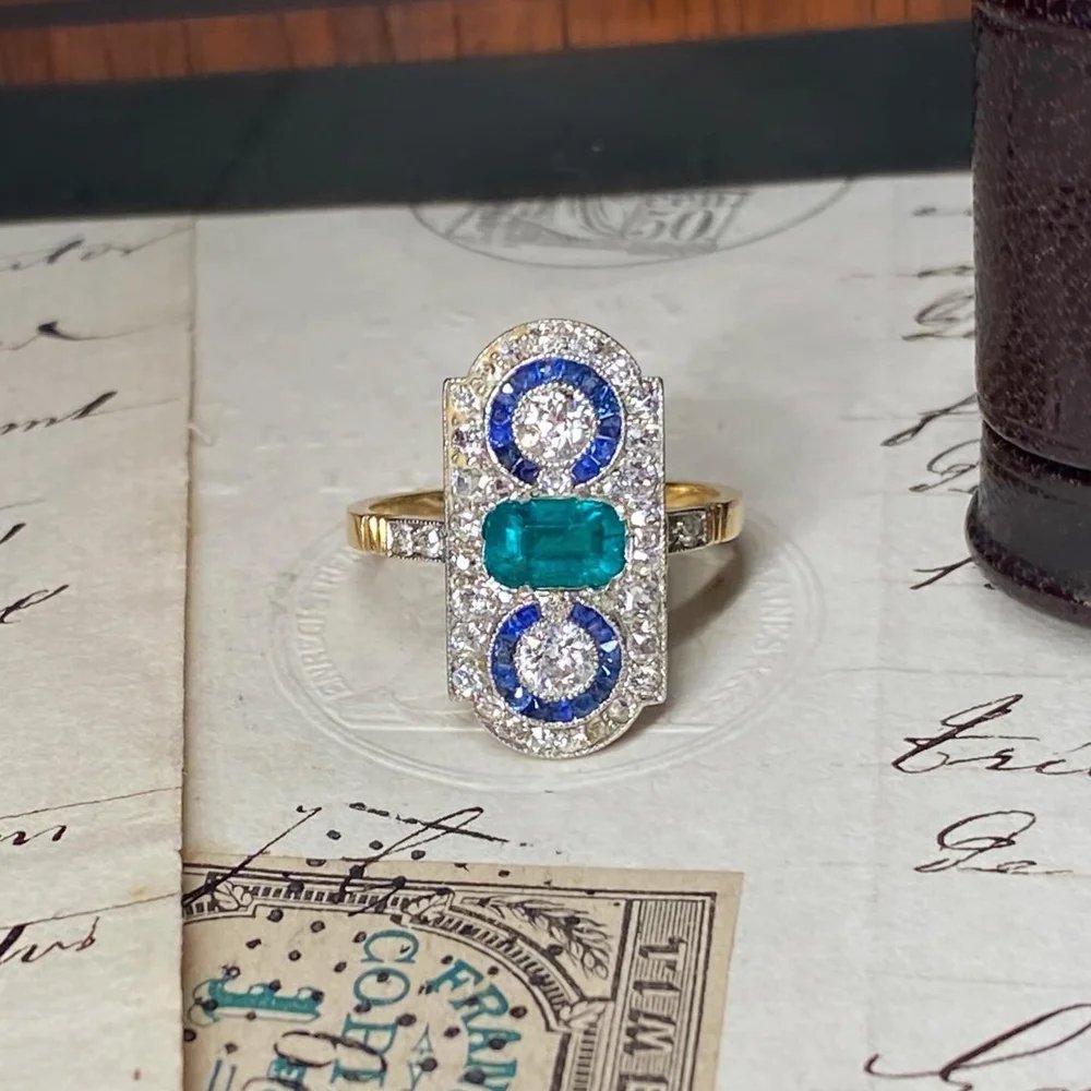 Bague art déco en or, saphirs, émeraude et diamants-photo-1