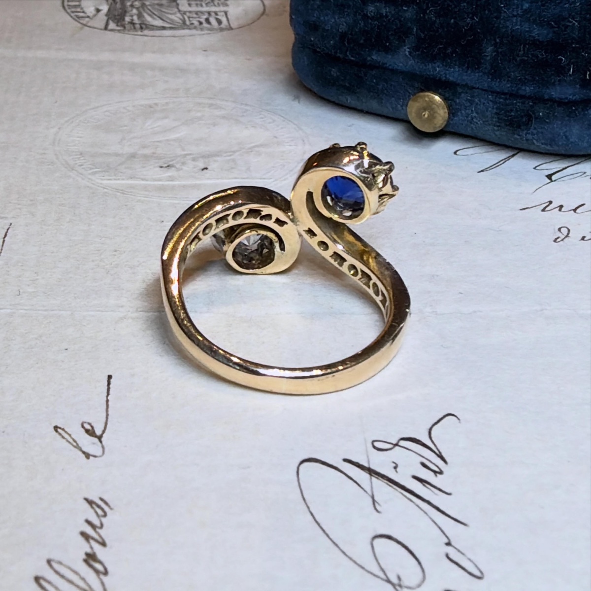 Antique Ring In Gold, Platinum, Sapphire And Diamond-photo-4