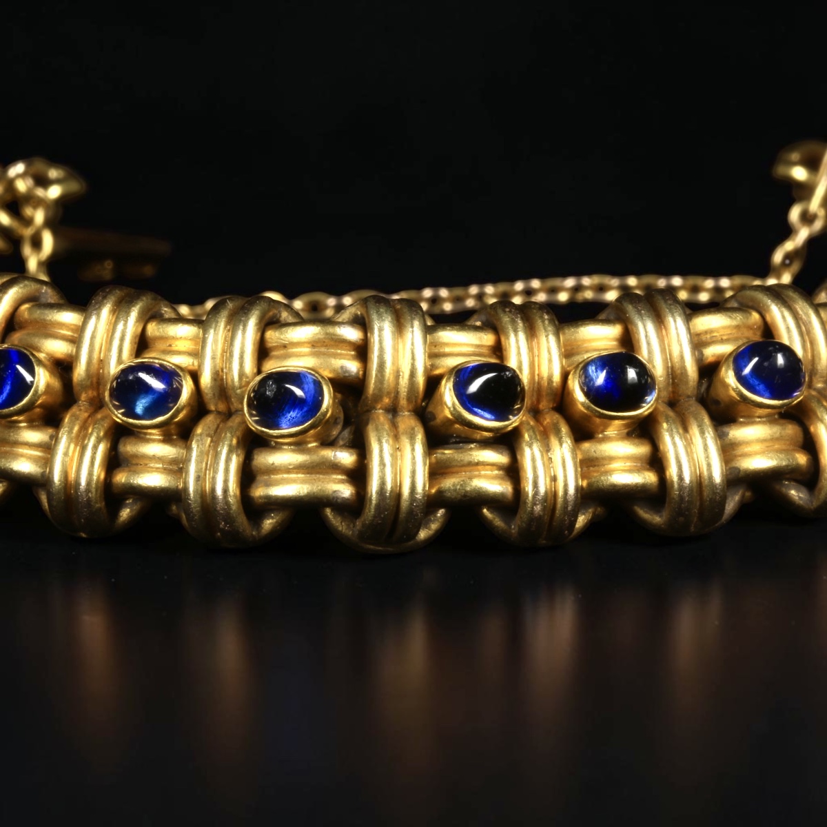 Friedrich Köchli - Antique Gold And Sapphire Bracelet-photo-2