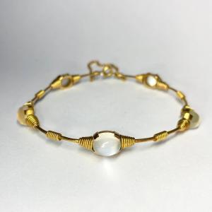 Ancien Bracelet En Or Et Pierres De Lune