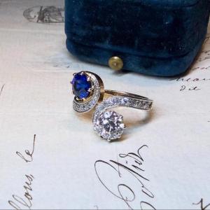 Bague ancienne en or, saphir et diamant