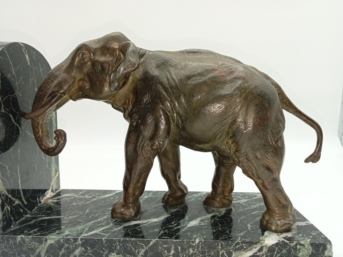 Paire de serre-livres aux éléphants, alliage de bronze, vers 1920-photo-3