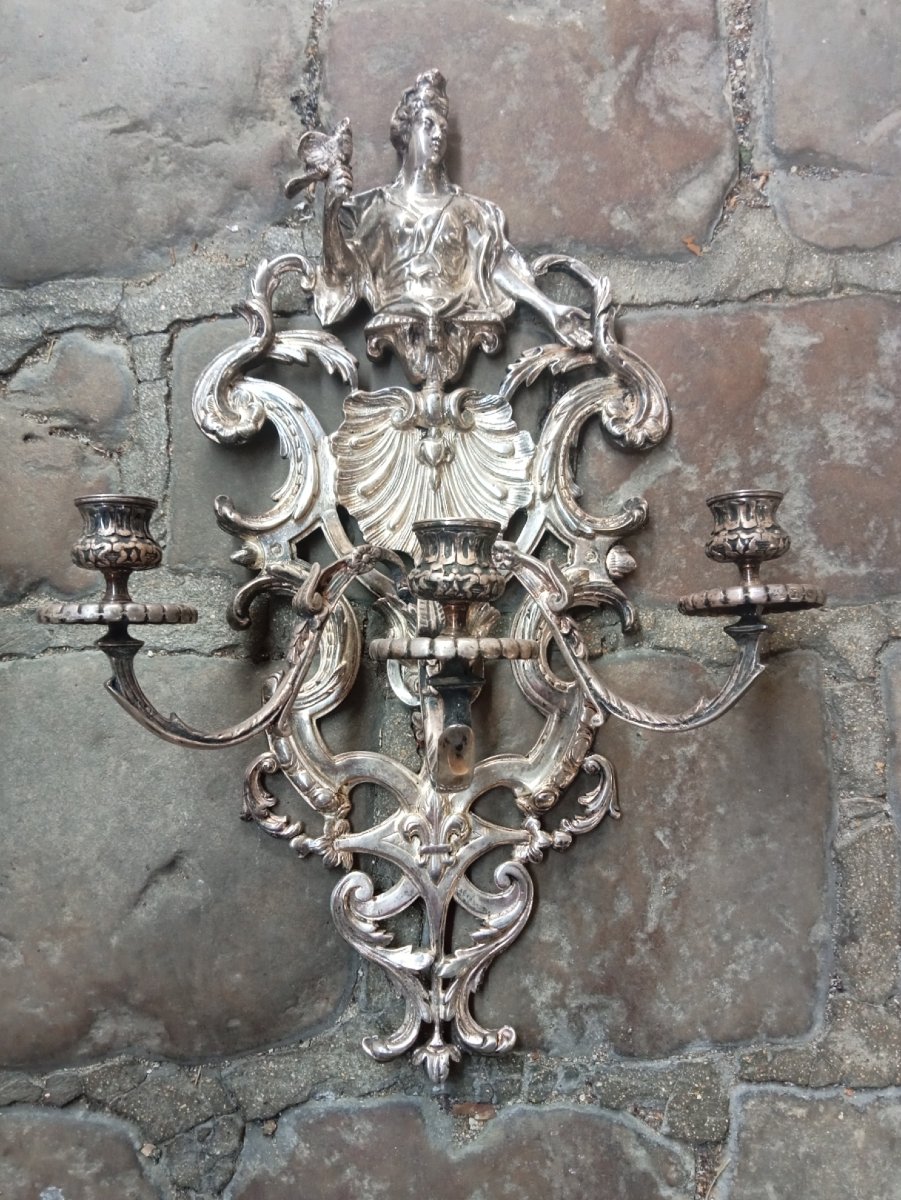 grandes appliques en bronze argenté à trois bras de lumière style Régence, fleurs de lys, 19e-photo-3