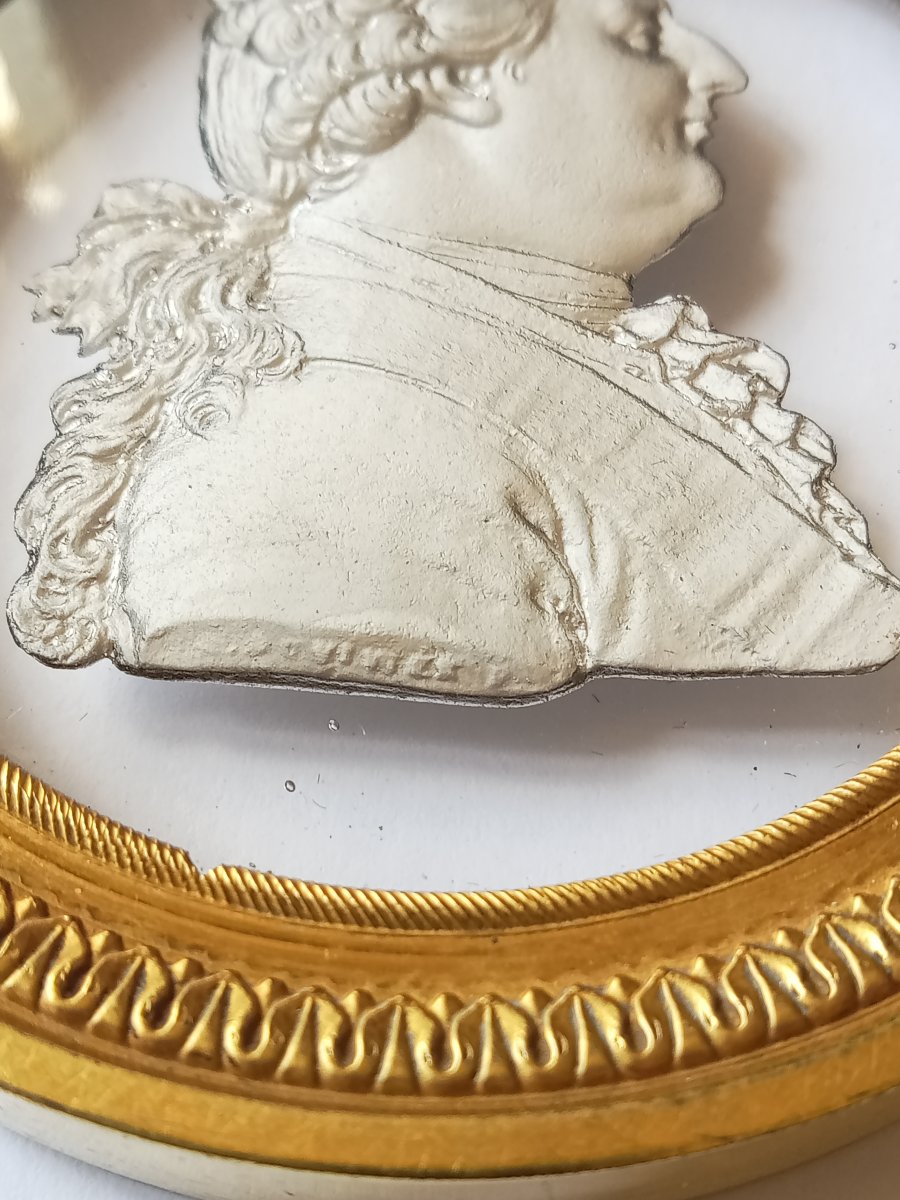 médaillon portrait du Roi Louis XVI en cristallo-cérame d'après bovinet, signé Desprez 18e, 19e-photo-3