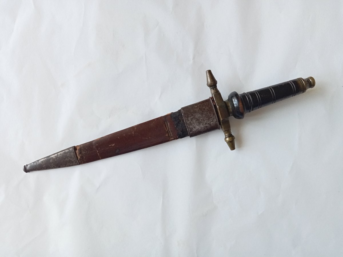 Spanish Hunting Dagger Known As A "baïonnette Bouchon," From Toledo, Dated 1860. 19th Century. Toledo
