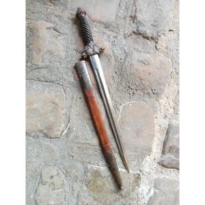 Dague de chasse à têtes de hures de sangliers garnitures en acier signée BARRE, Paris, 19e