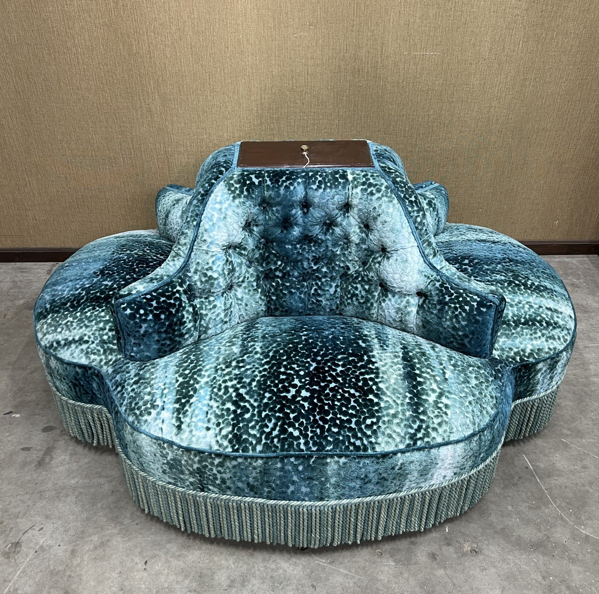 Napoleon III Round Bench – Hotel / Lobby – Paris, Circa 1870-photo-2