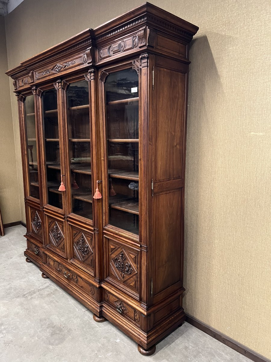 French Renaissance Bookcase In Solid Walnut With 4 Doors.-photo-6