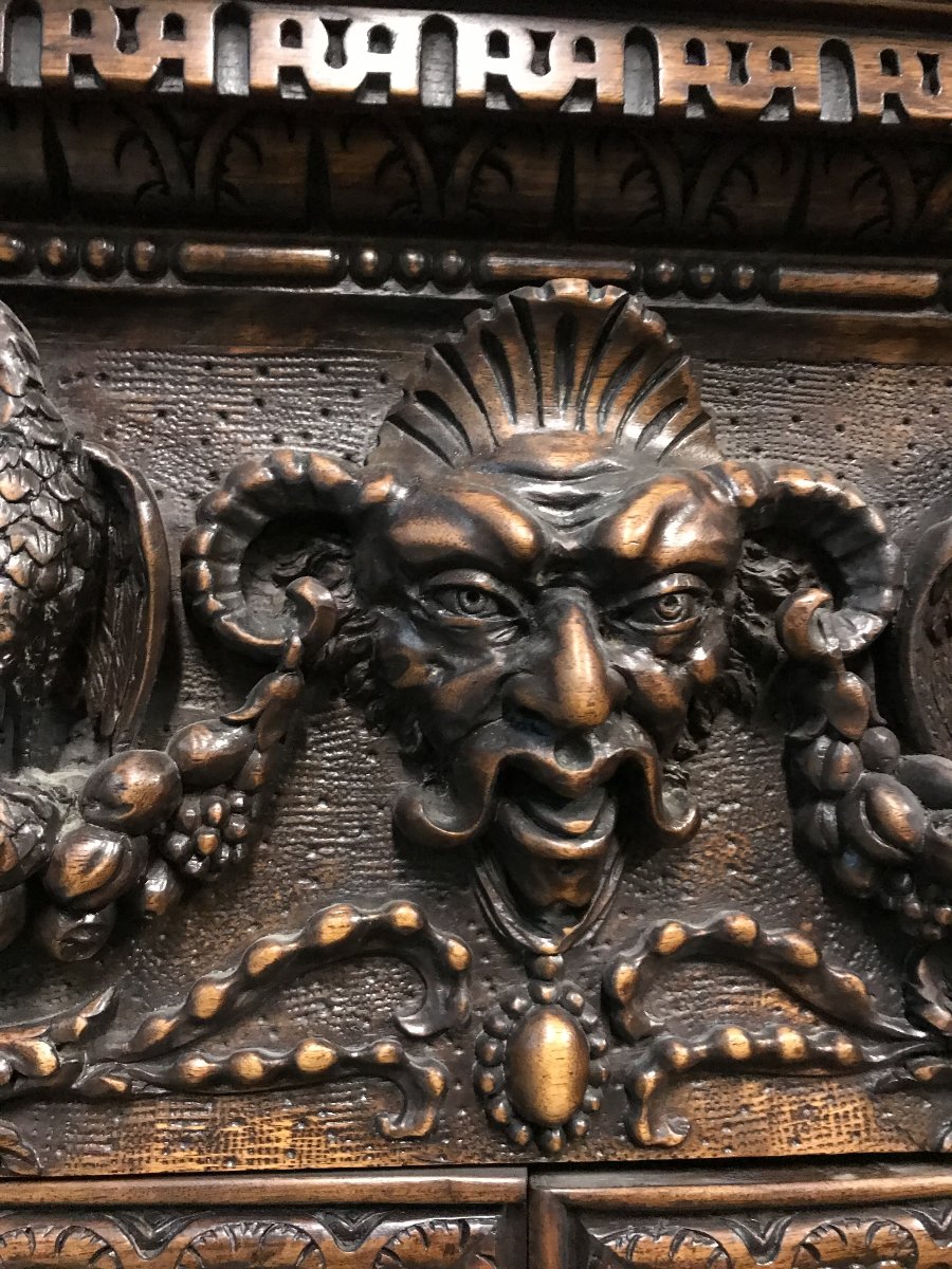 Armoire deux corps de style Renaissance française du XIXe siècle en noyer-photo-2