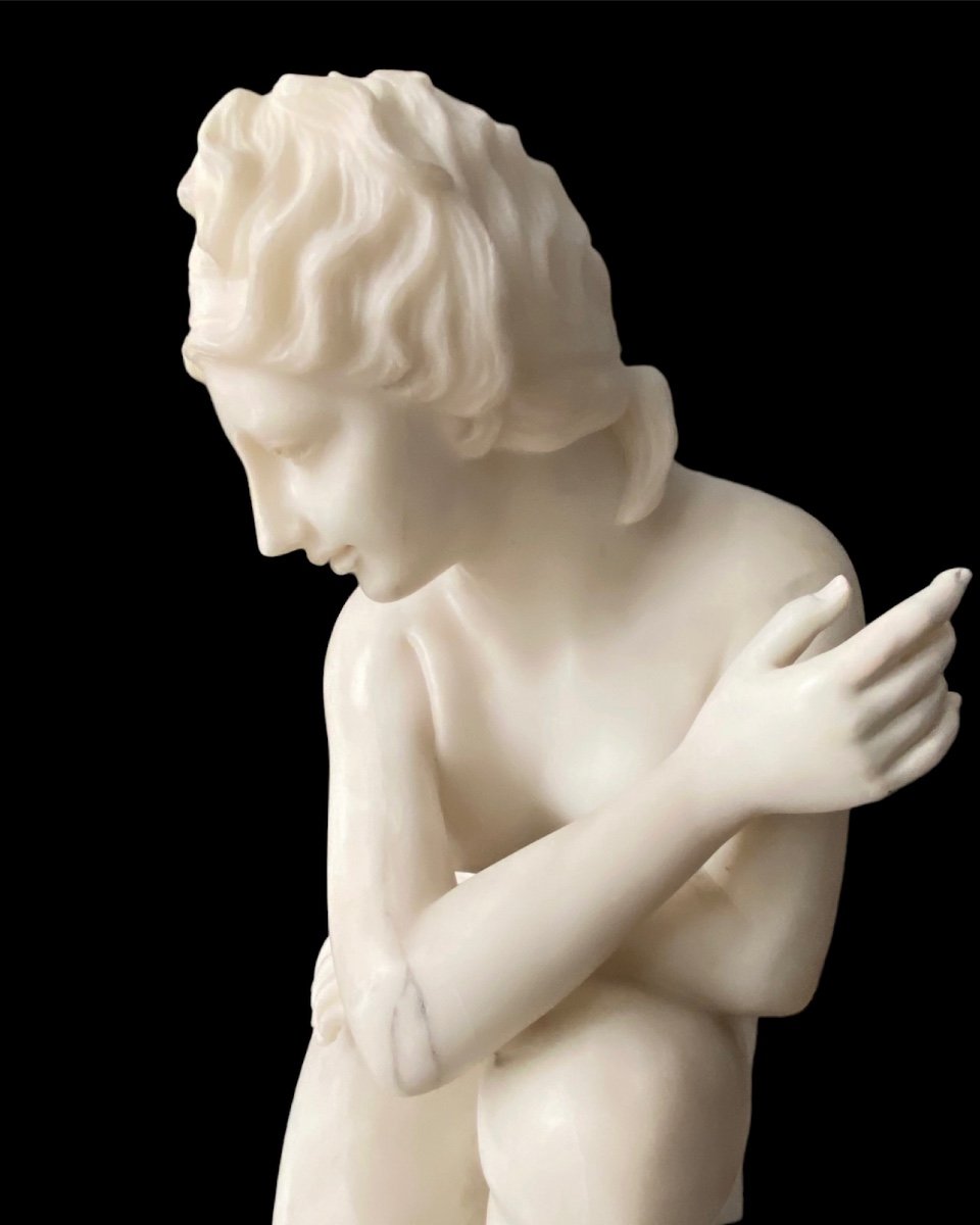 Sculpture Depicting A Crouching Venus. 20th Century-photo-3