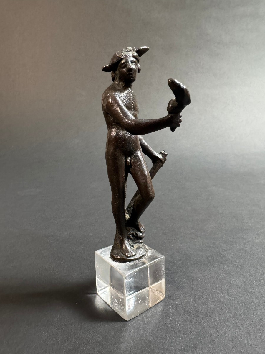 Petite sculpture florentine en bronze représentant un satyre - XVIe siècle-photo-2