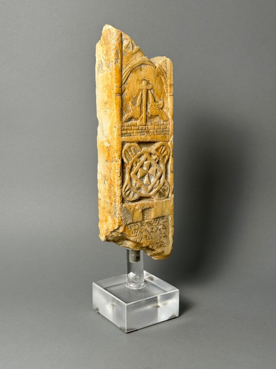 Marble Architectural Fragment - 15th Century-photo-3