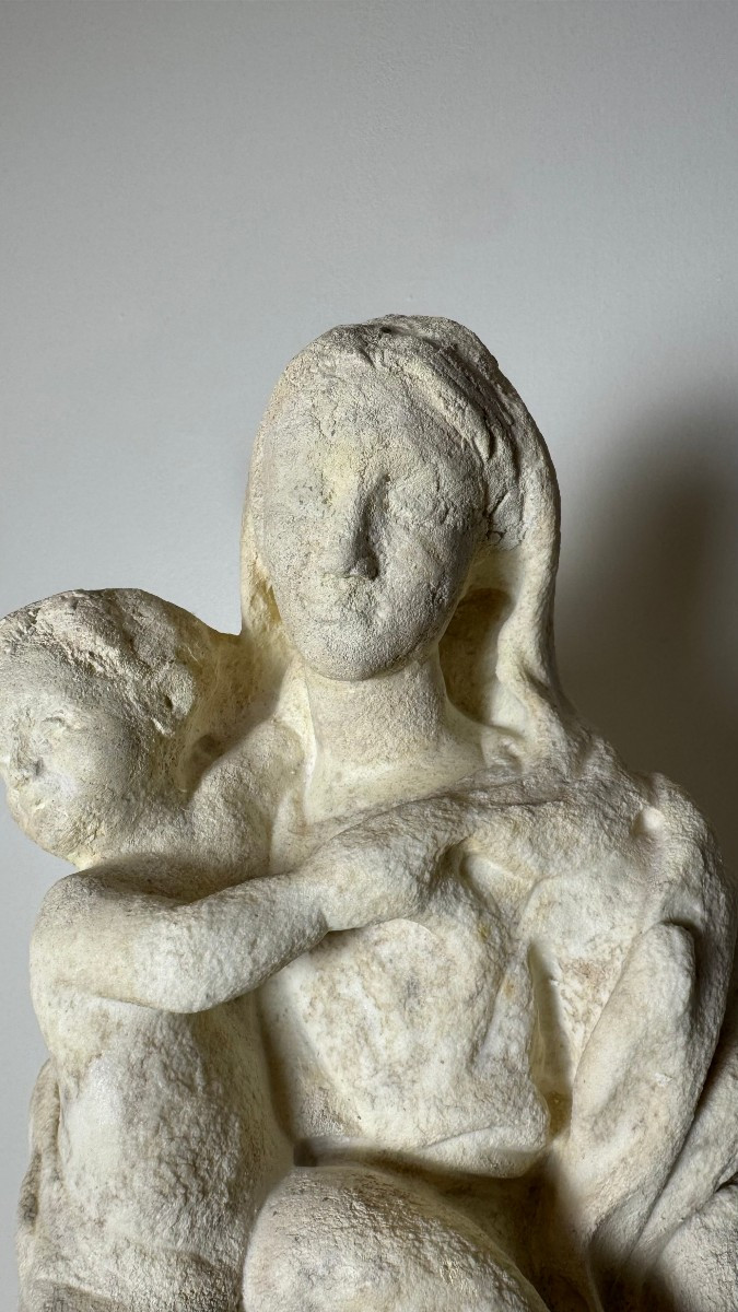 Vierge à l'Enfant en marbre statuaire - XVIe siècle-photo-3