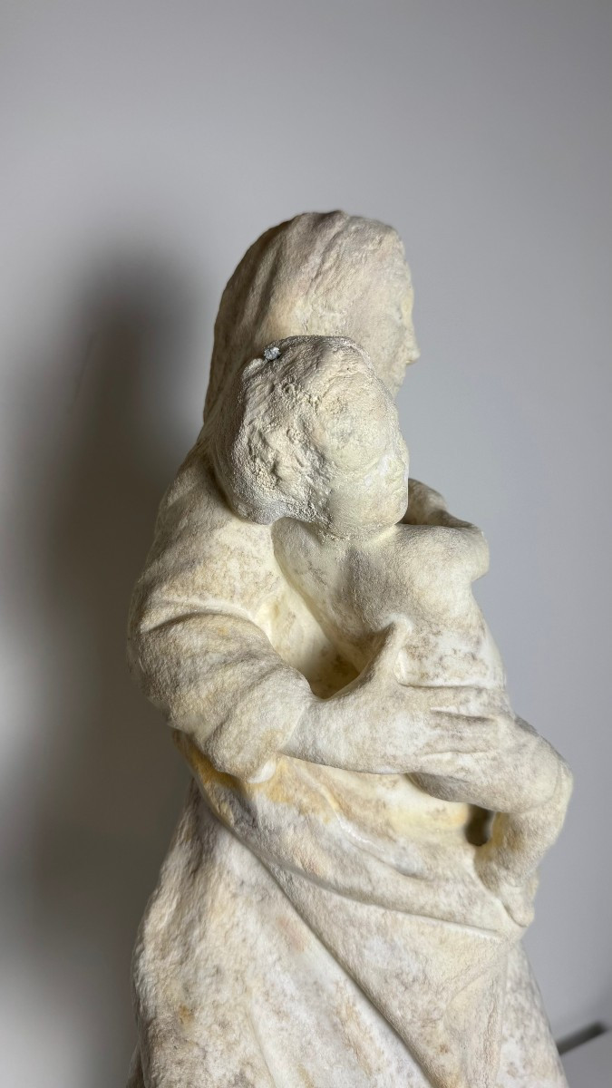Vierge à l'Enfant en marbre statuaire - XVIe siècle-photo-1