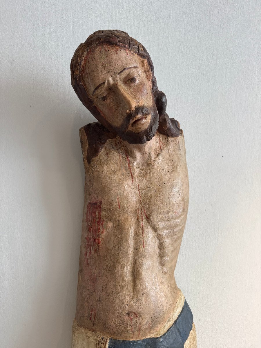 Sculpture en bois polychrome représentant le Christ - début du XIVe siècle. Toscane-photo-4