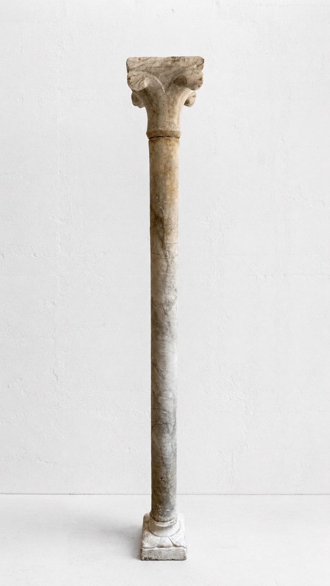 Marble Column - 15th Century. Italy 