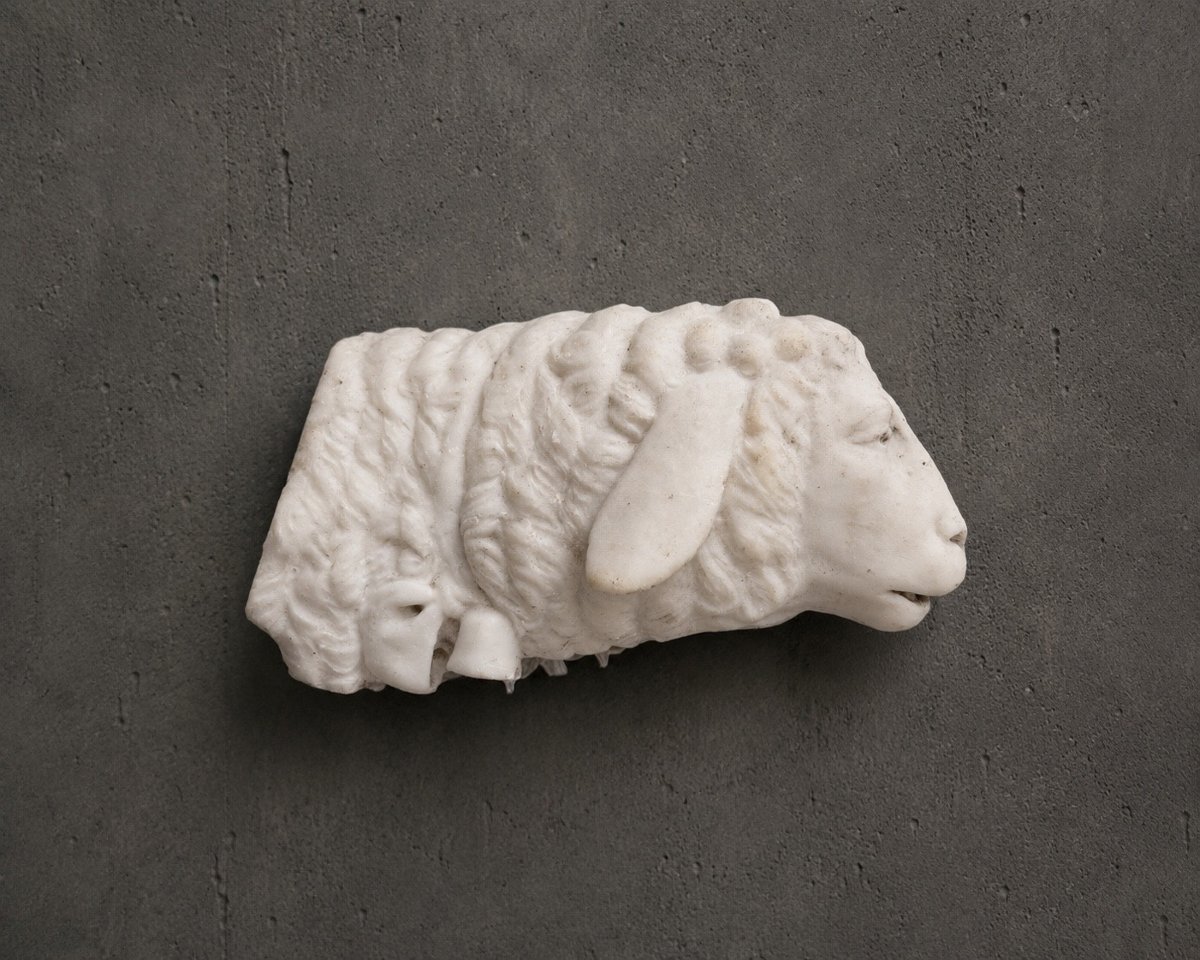 Marble Fragment Depicting A Lamb—17th Century. Tuscany 