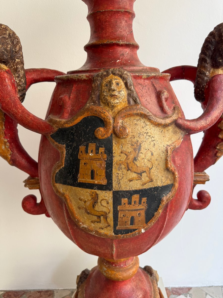 Bougeoir baroque en bois laqué et peint et plâtre - XVIIe siècle. Espagne-photo-3