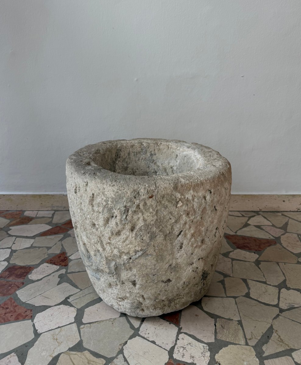 Large Stone Mortar—17th Century. Italy -photo-4