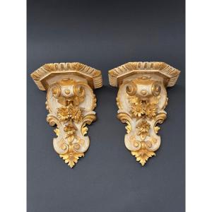Pair Of Gilded Brackets - 18th Century