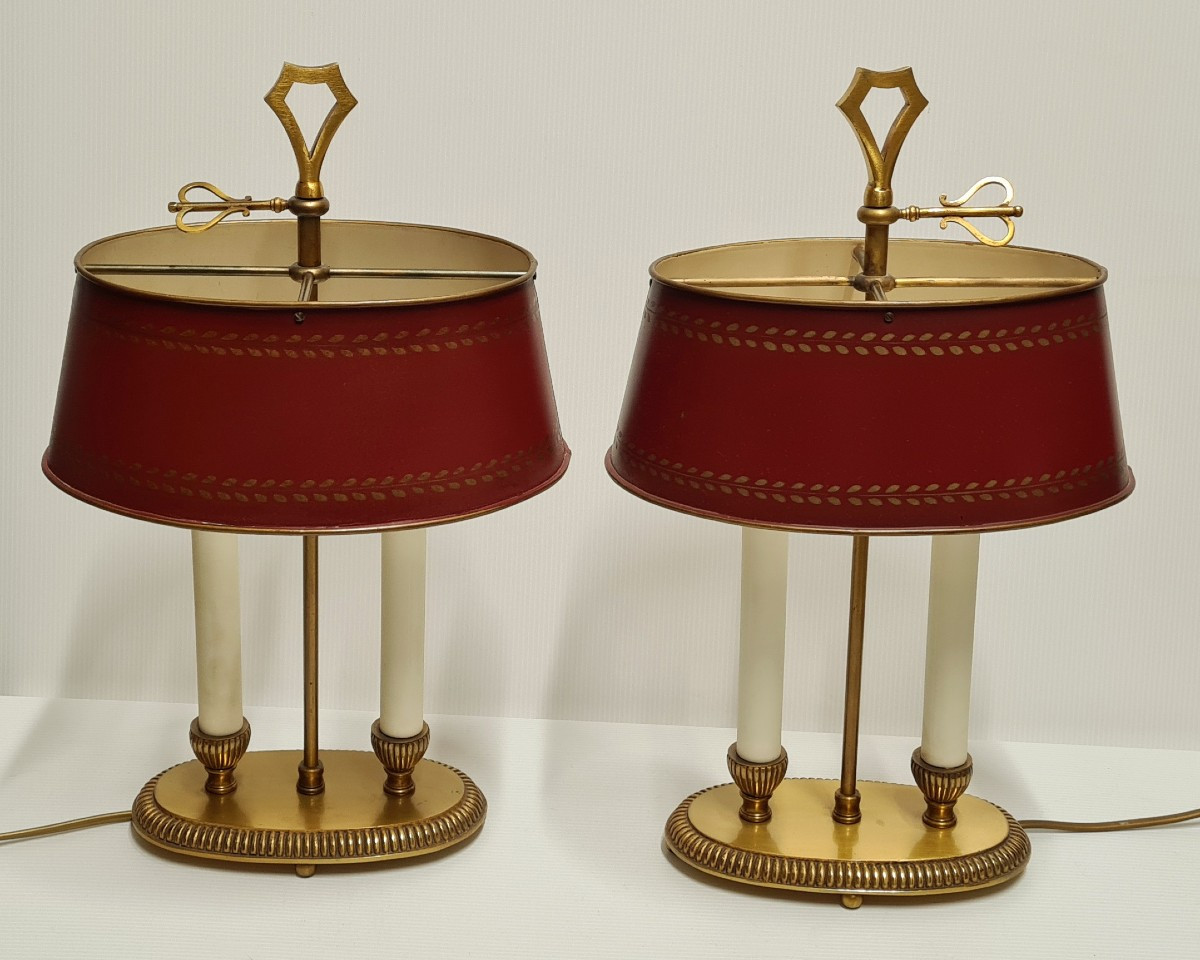 Pair Of Louis XVI Style Bouillotte Lamps In Gilded Bronze With Painted Sheet Metal Shades -photo-3