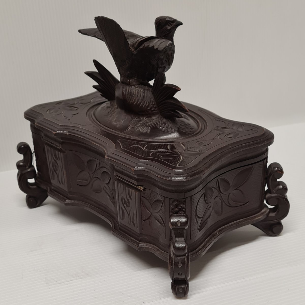 COFFRET À L'OISEAU BOITE À BIJOUX TRAVAIL DE LA FORET-,NOIRE XIXEME ART POPULAIRE -photo-3