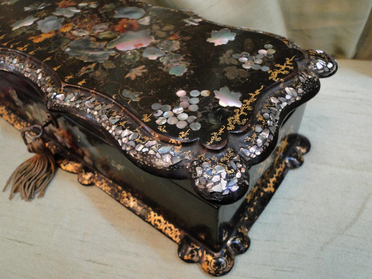 A Box Gloves Paper Mache And  Mother Of Pearl Napoleon III-photo-7