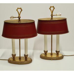 Paire de lampes bouillotte style Louis XVI bronze doré et abat jour en tole peinte 