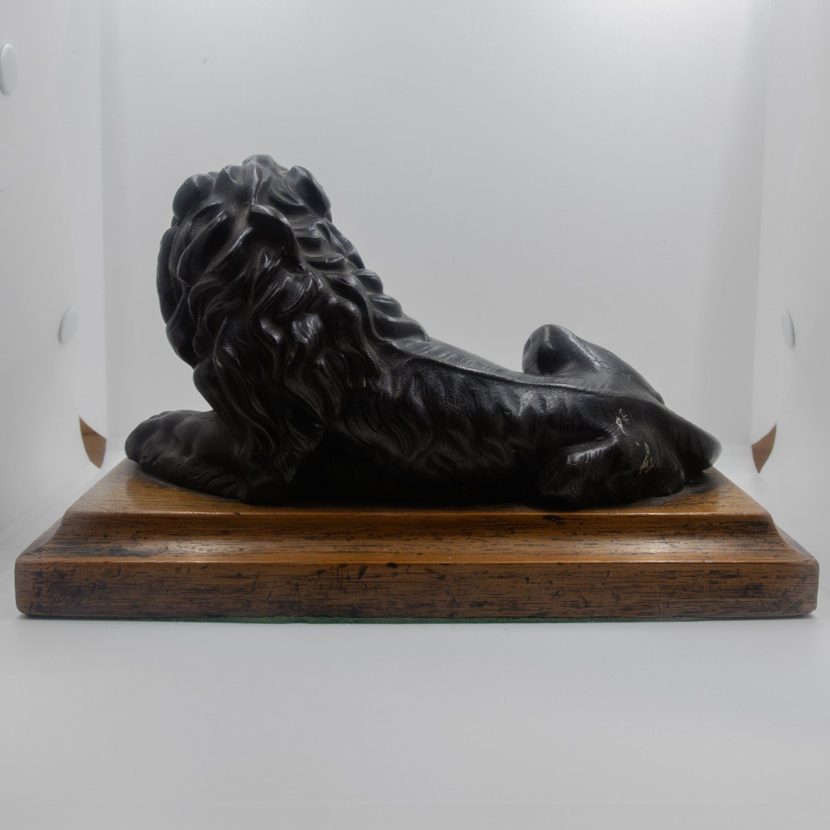 Lion Desk Set-photo-4