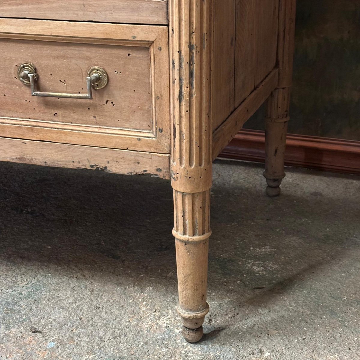 Louis XVI Style Three-drawer Chest-photo-2