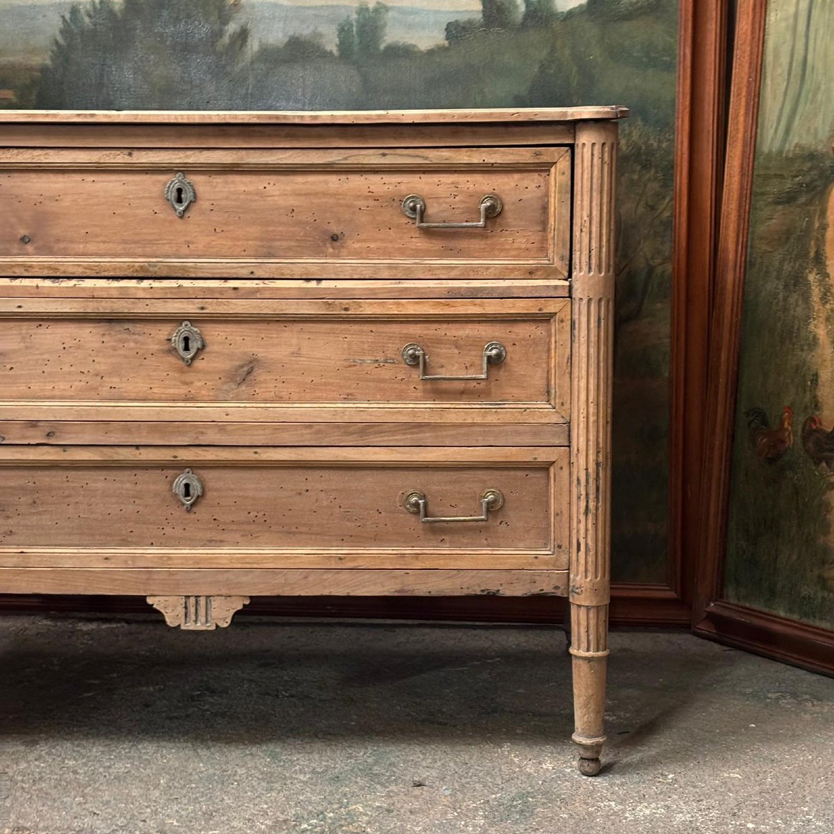Louis XVI Style Three-drawer Chest-photo-4