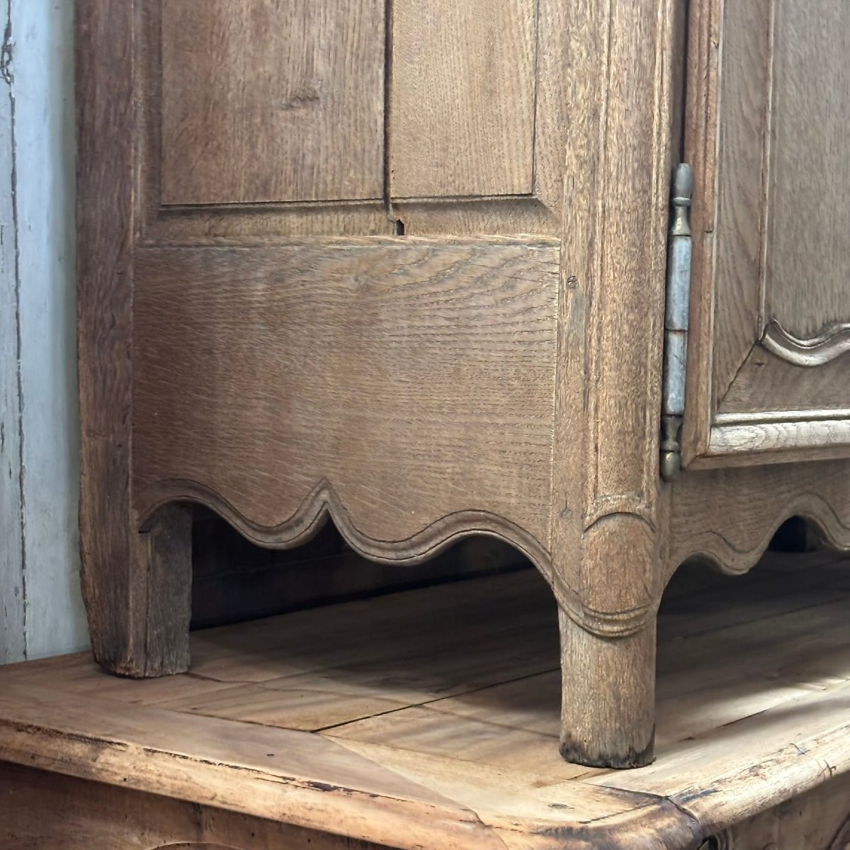 Buffet bois naturel style Louis XV-photo-3