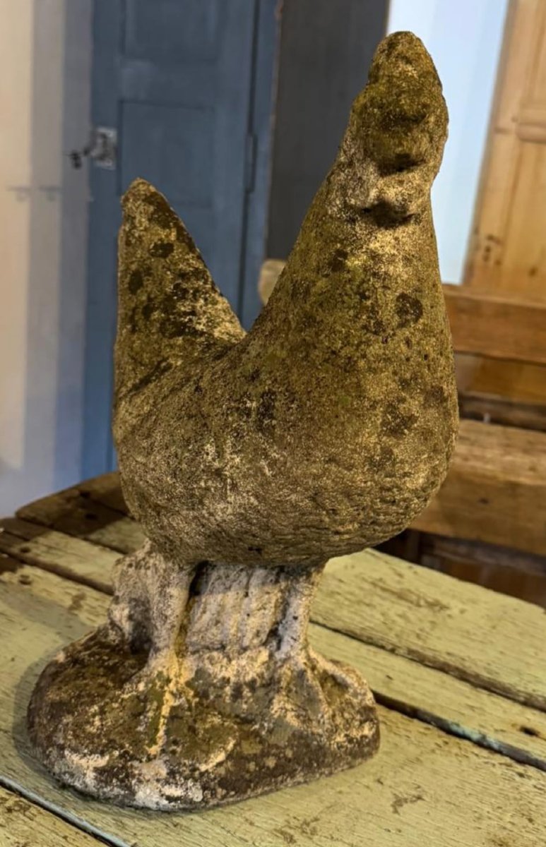 Garden Hen Statue-photo-2