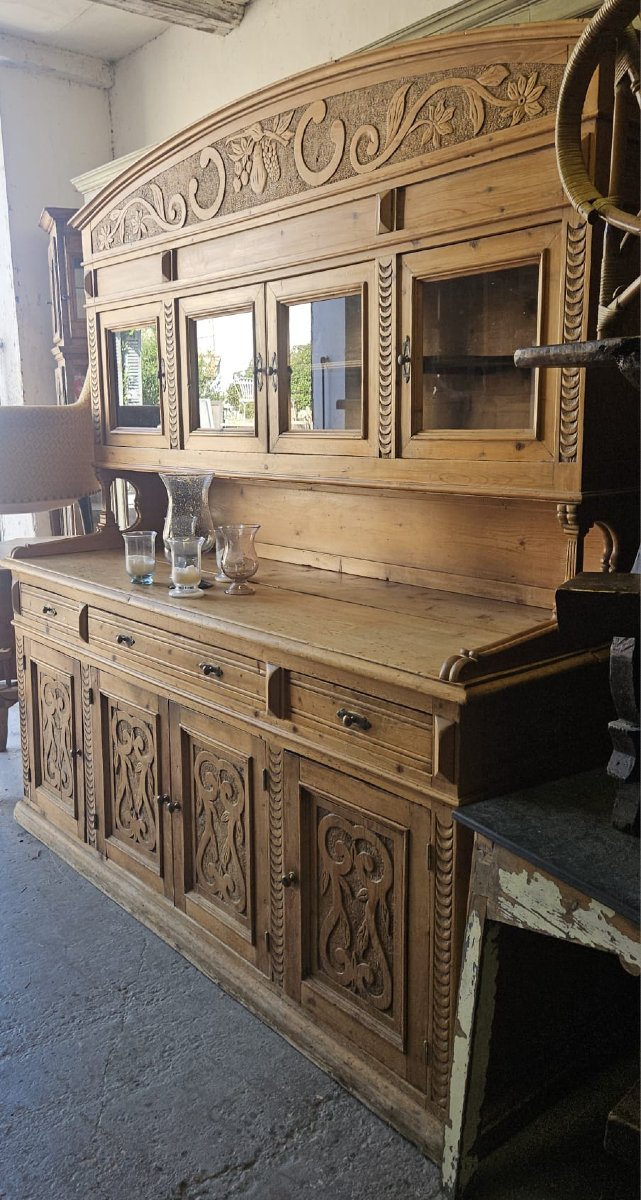 Swiss Alpine Two-part Buffet-photo-2