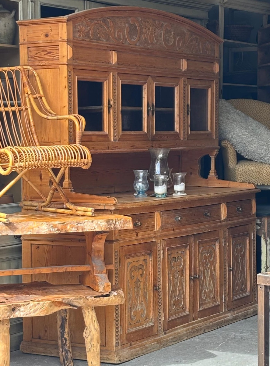 Swiss Alpine Two-part Buffet