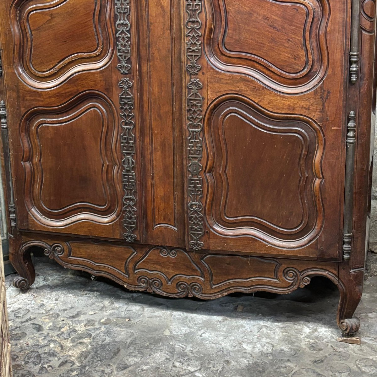 Provençal Wardrobe-photo-1