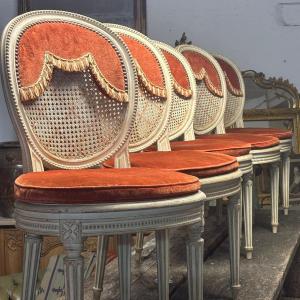 série de 6 chaises style Louis XVI