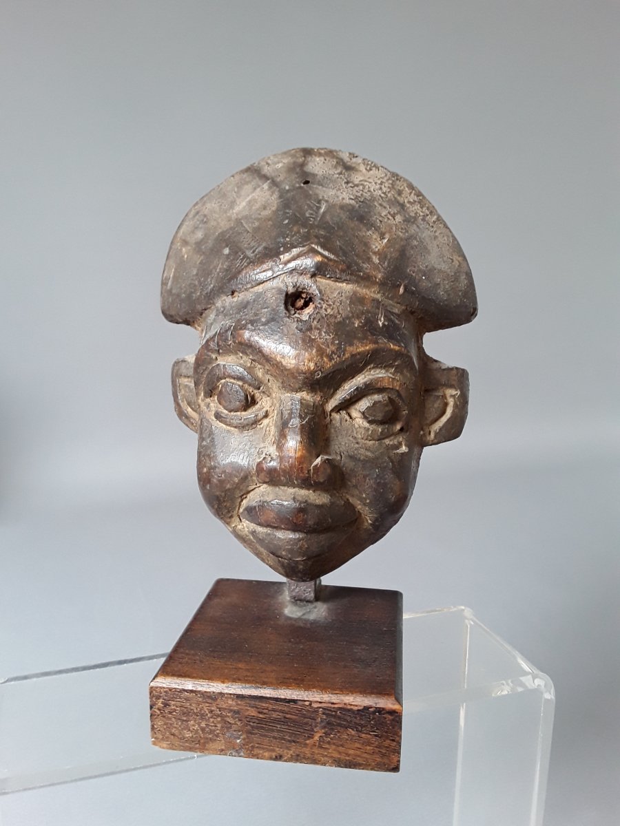 Peti Mask Passport Bamoun Cameroon