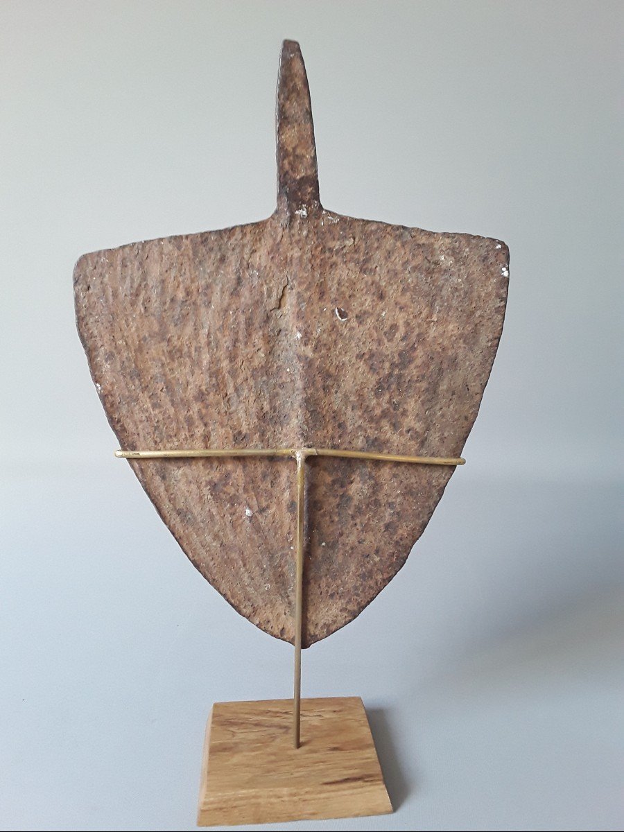 Primary Wrought Iron Currency-photo-2