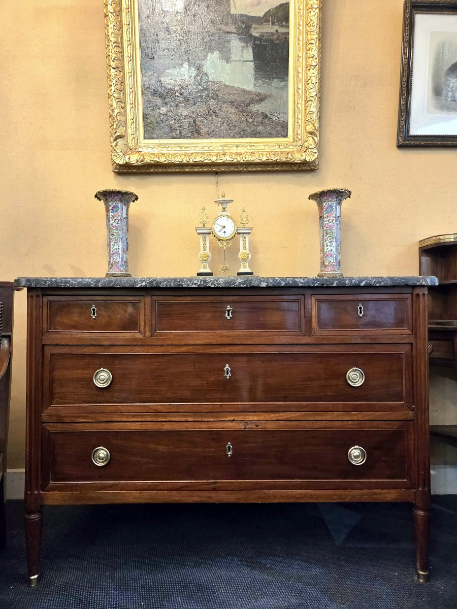 Louis XVI Period Chest Of Drawers In 18th Century Mahogany.-photo-2