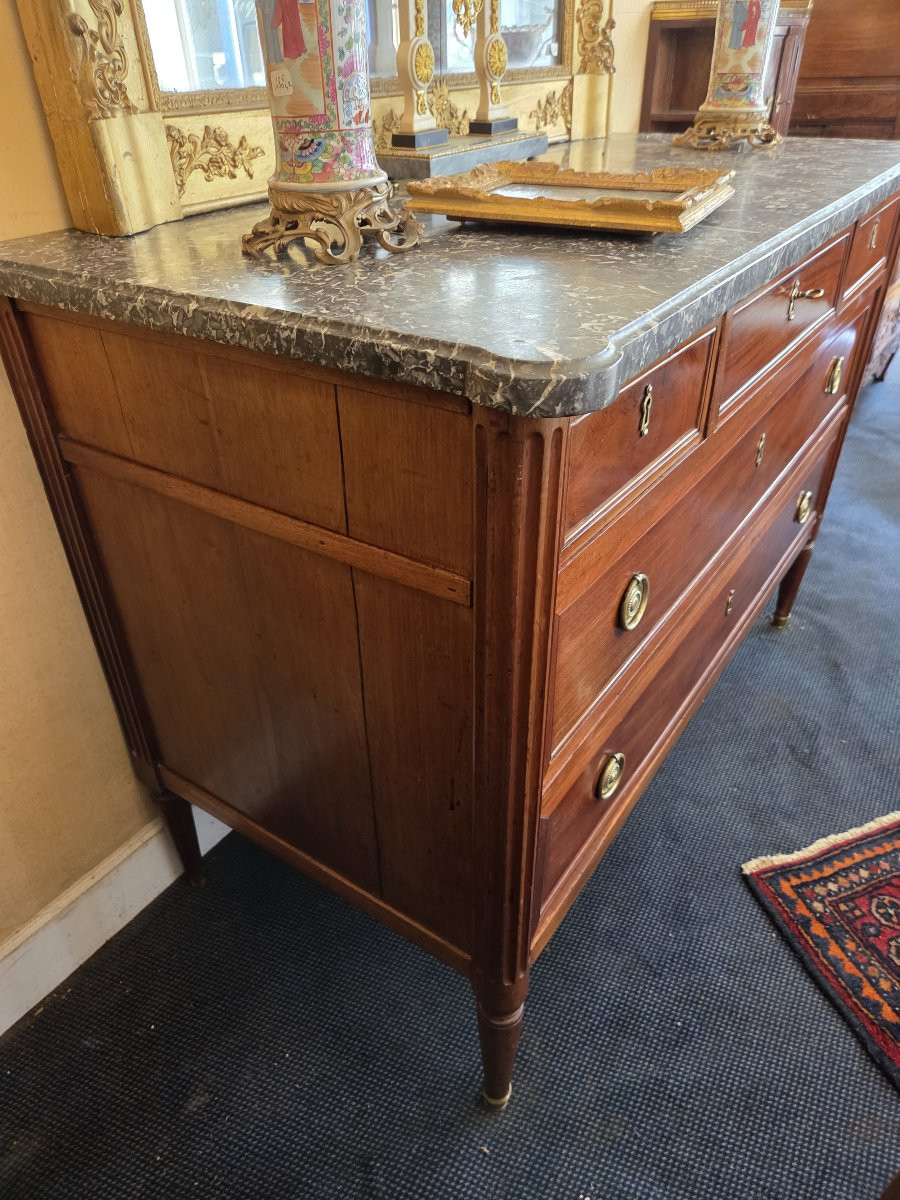 Louis XVI Period Chest Of Drawers In 18th Century Mahogany.-photo-2