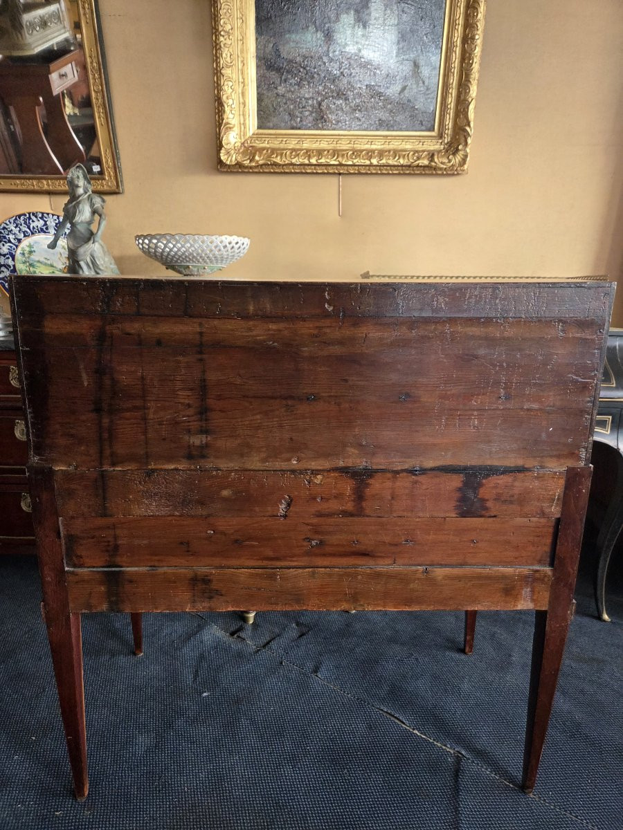 Solid Mahogany Donkey Back Desk From The Late 18th Century.-photo-2