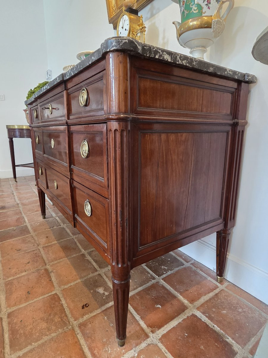 Commode d'époque Louis XVI en acajou XVIIIème .-photo-2