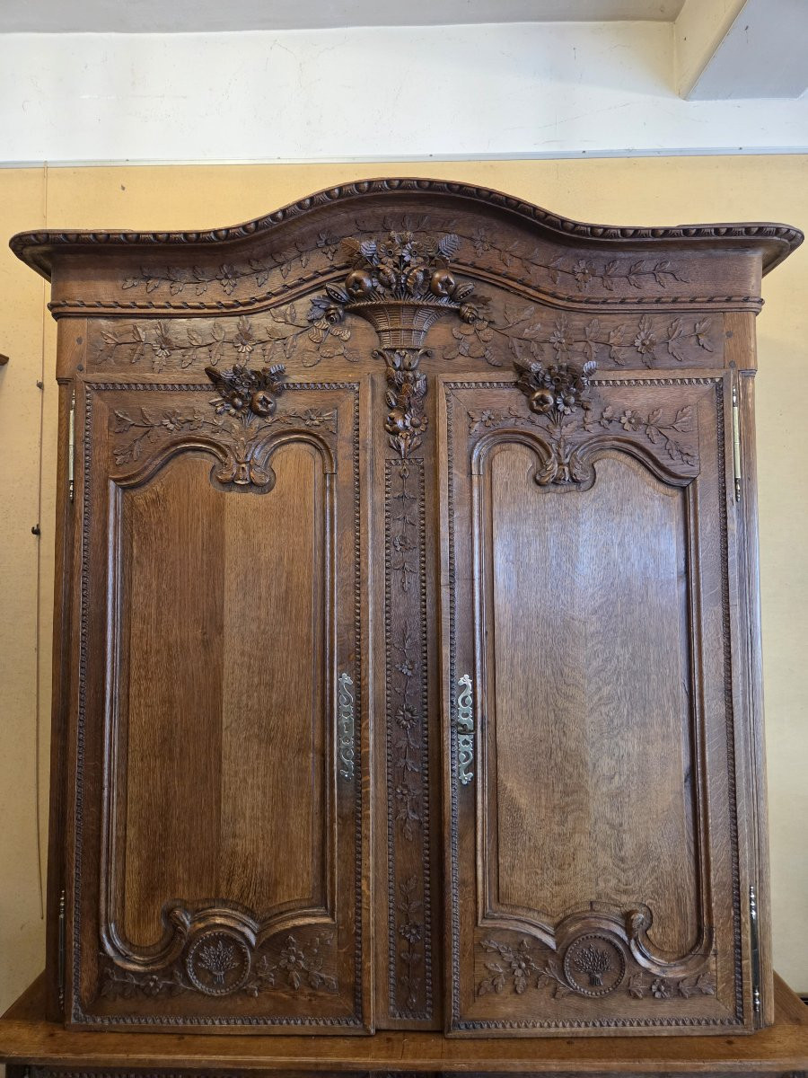 19th Century Norman Sideboard With Two Carved Oak Sections-photo-2