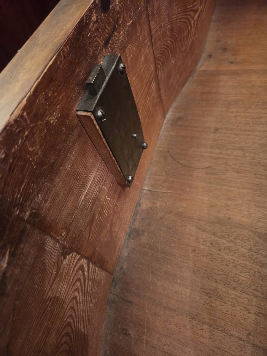 A Marquetry Commode From The Transition Period In Marseille, Circa 1770.-photo-7